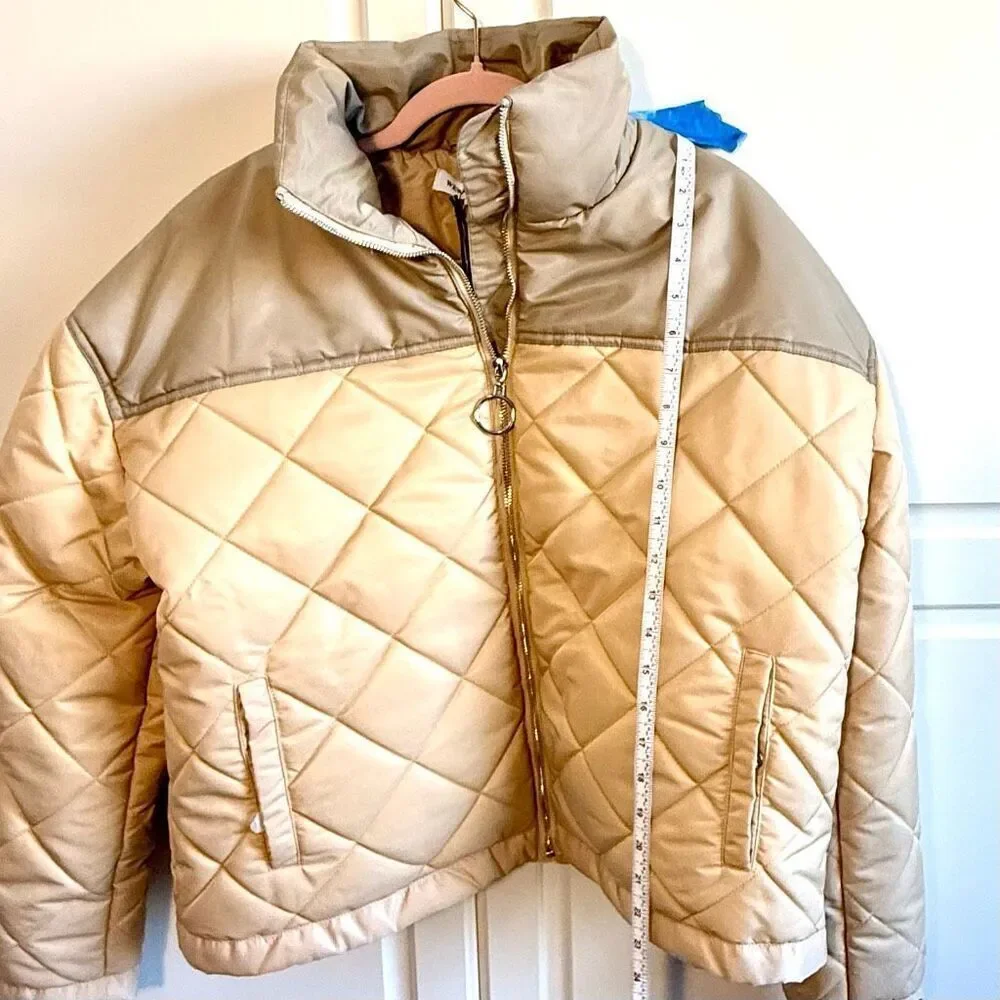 NWT WeWoreWhat Color Blocked Quilted Puffer Jacket in a muted sage/beige colorwa